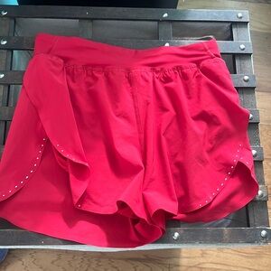 lululemon high rise shorts 3”